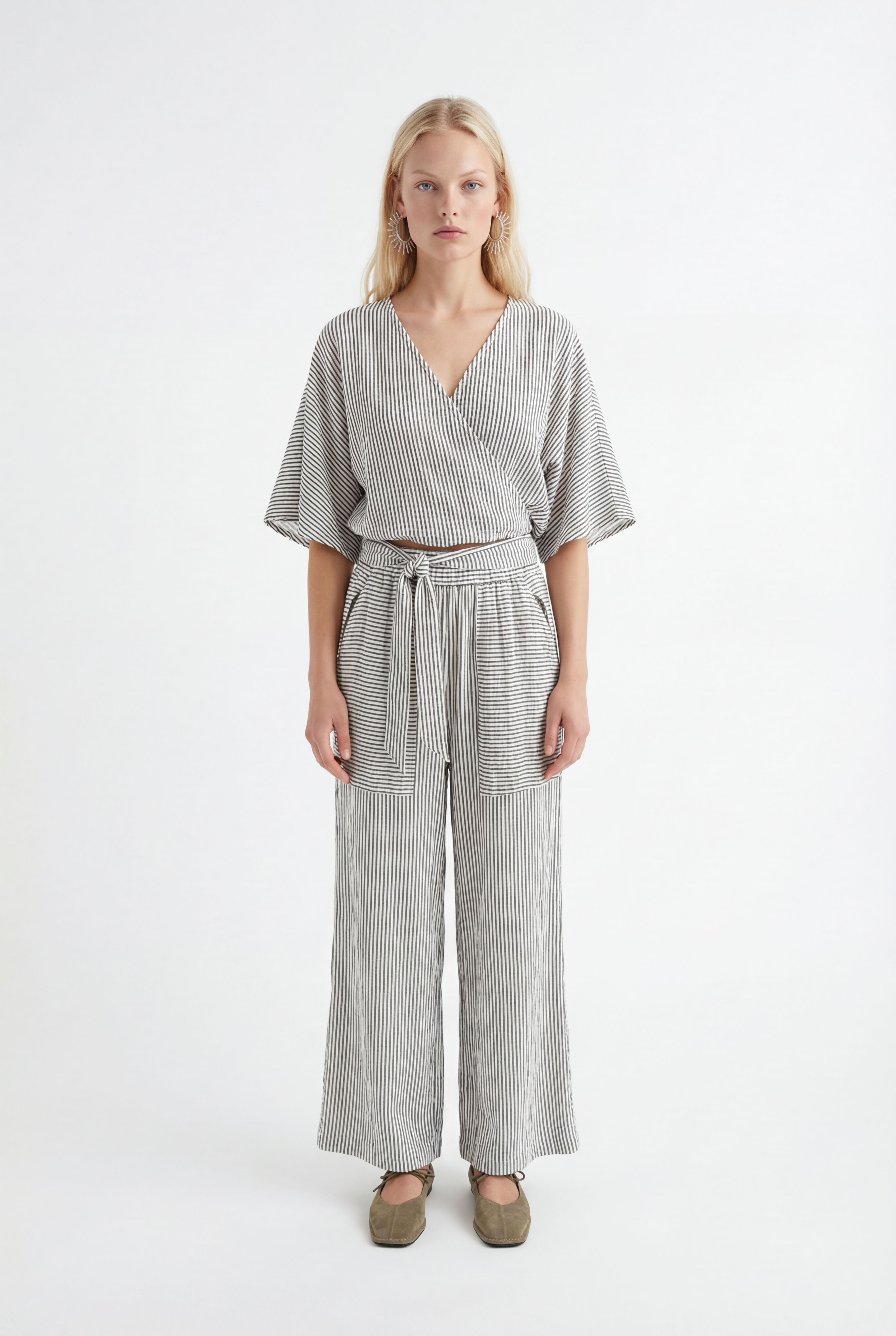 Crinkle Black Striped Pocket Pants