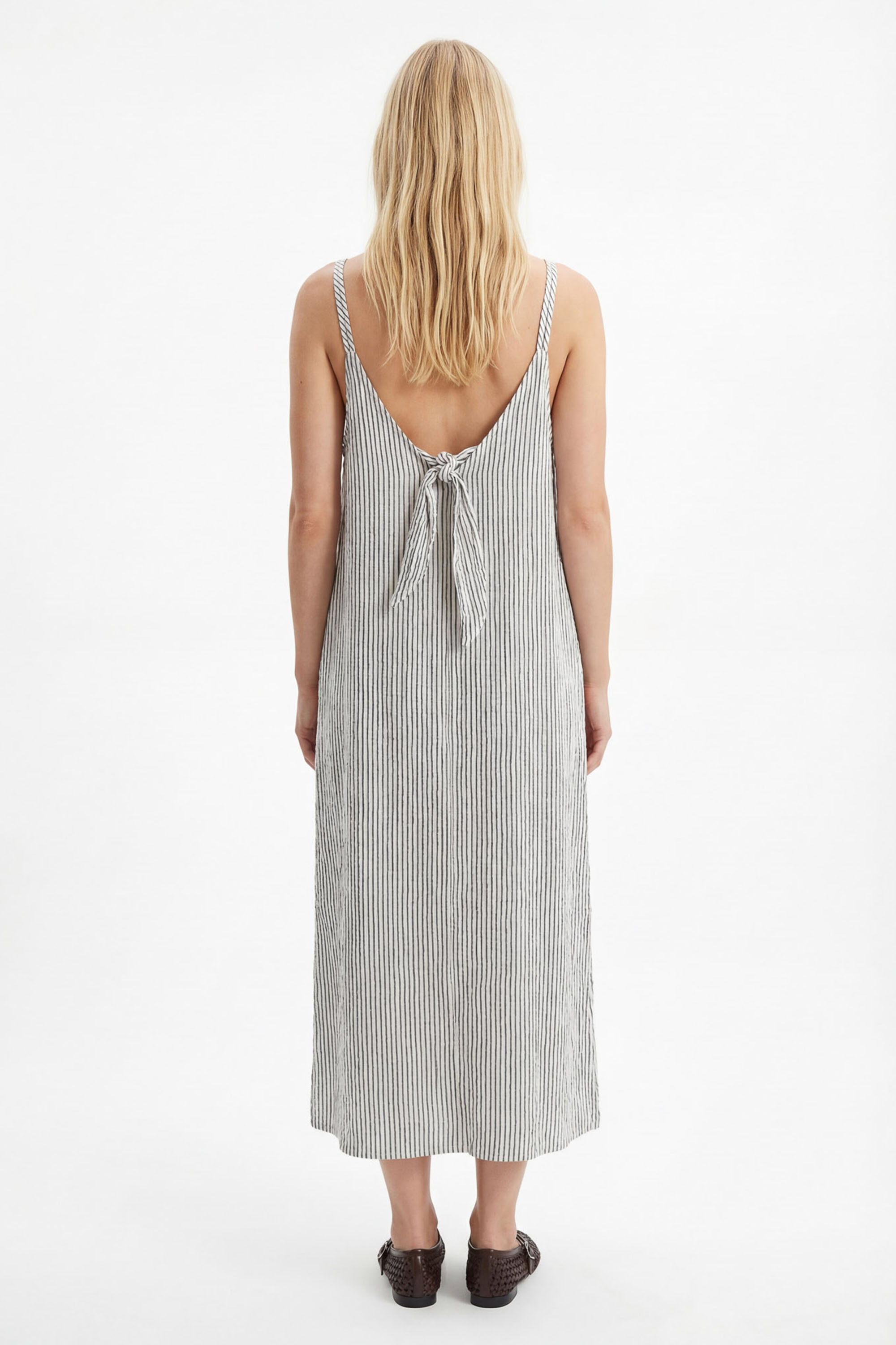 Crinkle Siyah Çizgili Bağlamalı Askılı Elbise