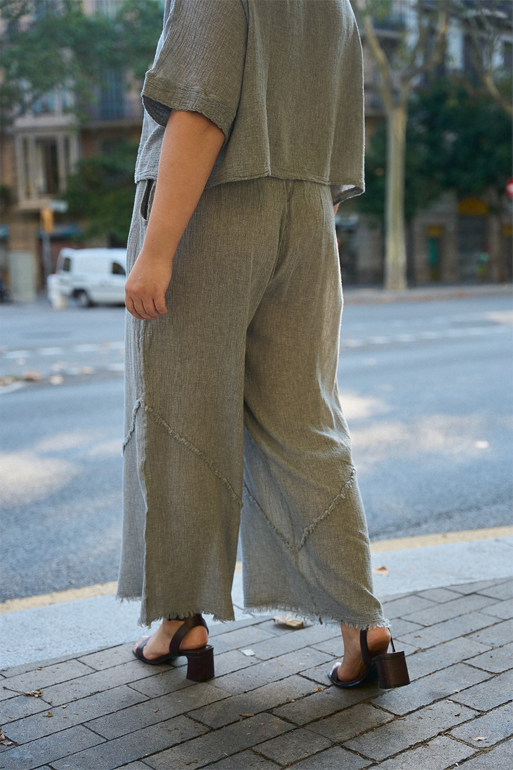 Crinkle Linen Palazzo Pants
